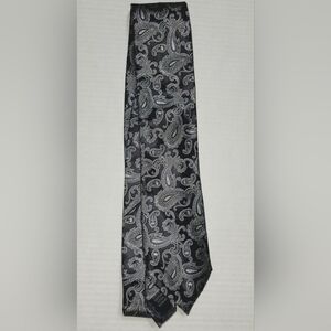 Pronto Uomo Floral Print Tie 100% Silk, Black/Silver